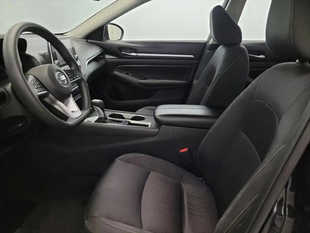 2022 Nissan Altima SV FWD