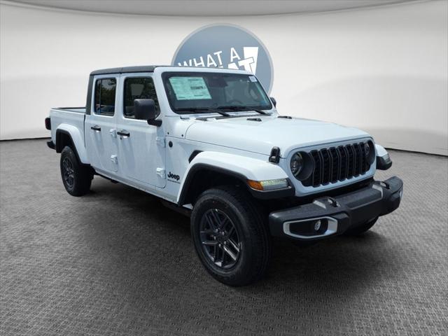 2026 Jeep Gladiator GLADIATOR SPORT S 4X4 2026 Jeep Gladiator GLADIATOR SPORT S 4X4