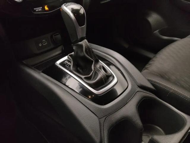 2020 Nissan Rogue SV FWD