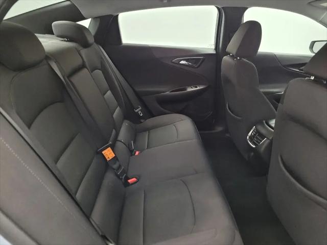 2017 Chevrolet Malibu 1LT