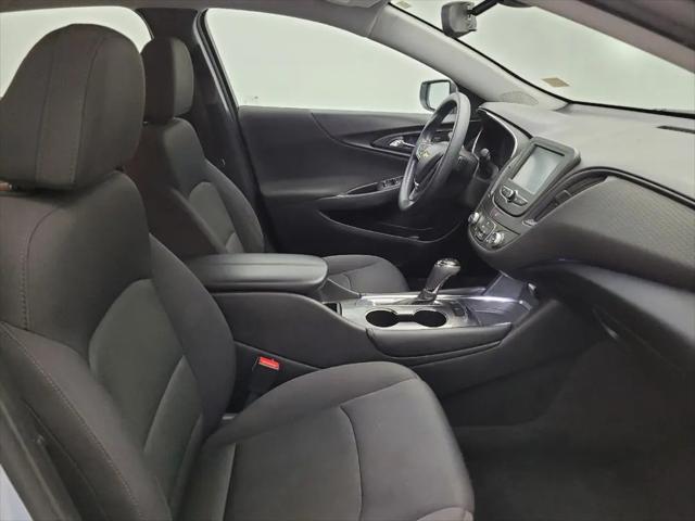 2017 Chevrolet Malibu 1LT