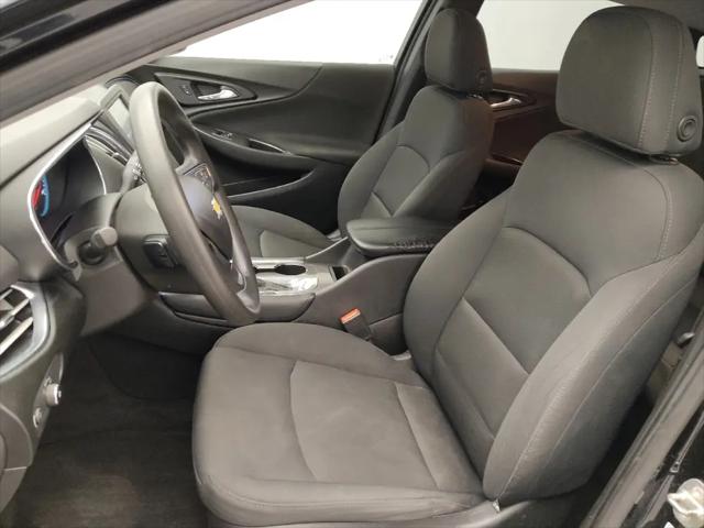 2017 Chevrolet Malibu 1LT