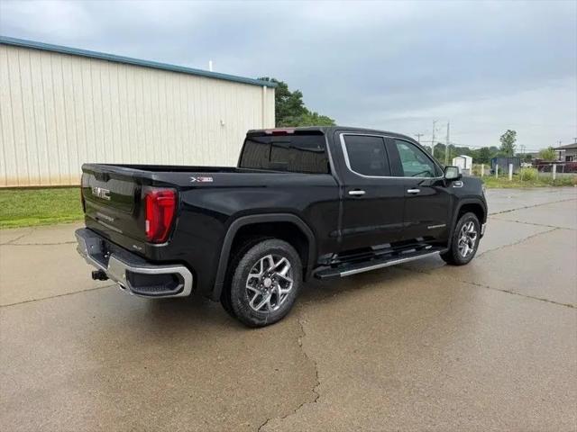 2026 GMC Sierra 1500 Crew Cab, Short Bed, SLT, 4WD