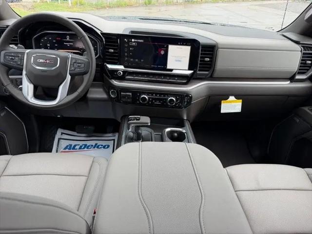 2026 GMC Sierra 1500 Crew Cab, Short Bed, SLT, 4WD