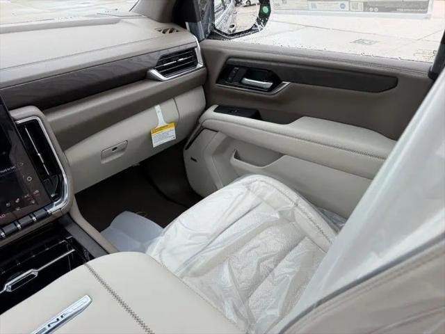 2026 GMC Yukon 4WD Denali