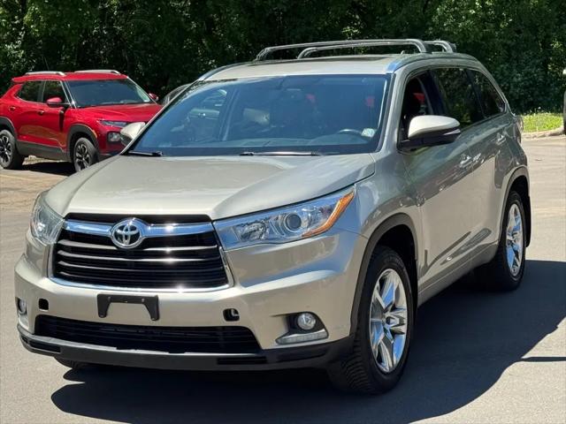 2016 Toyota Highlander Limited V6 for sale in Maplewood, MN