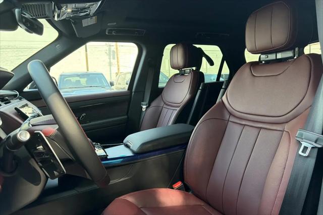 2026 Land Rover Range Rover Sport P530 Dynamic SE