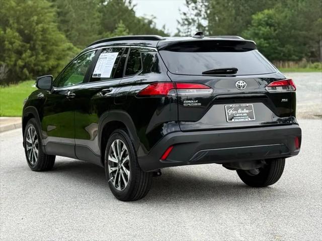 2025 Toyota Corolla Cross XLE