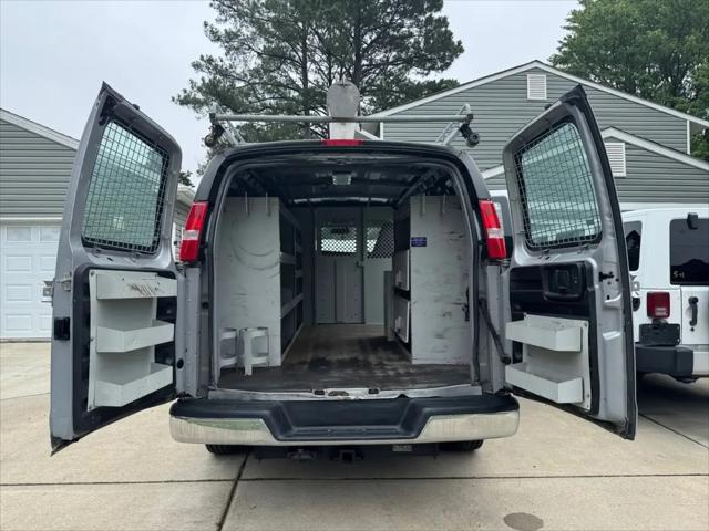 2020 GMC Savana Cargo RWD 3500 Regular Wheelbase Work Van