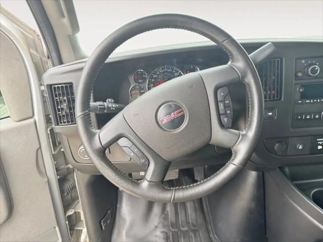 2020 GMC Savana Cargo RWD 3500 Regular Wheelbase Work Van