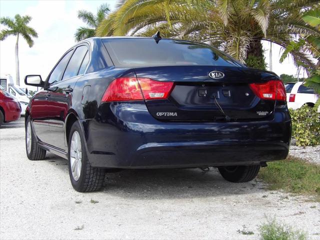 2010 Kia Optima LX