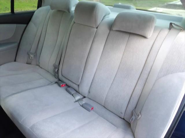 2010 Kia Optima LX