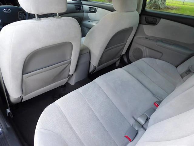 2010 Kia Optima LX