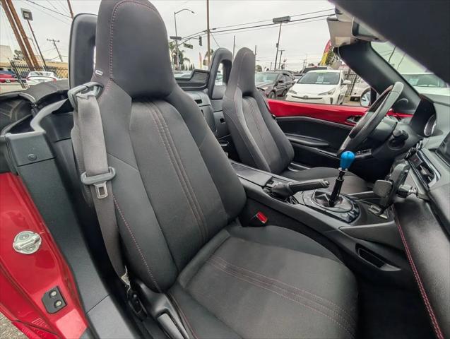 2016 Mazda MX-5 Club