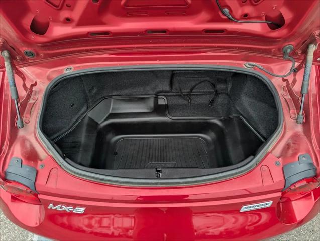 2016 Mazda MX-5 Club