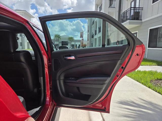 2015 Chrysler 300 300S
