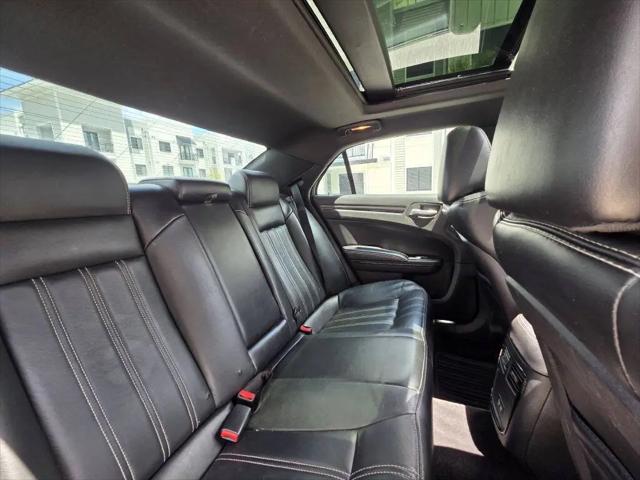 2015 Chrysler 300 300S