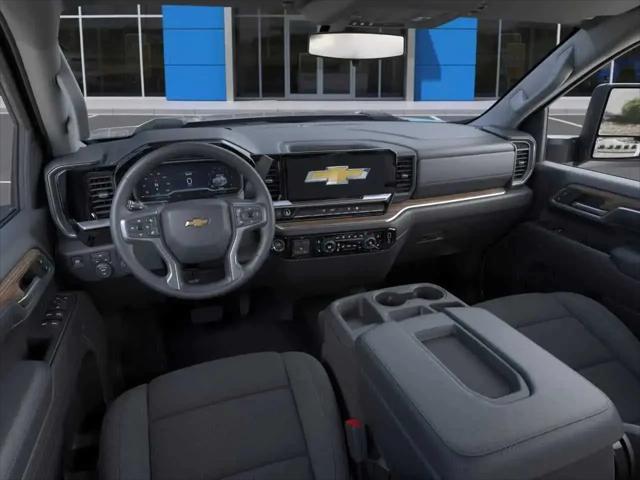2026 Chevrolet Silverado 2500HD Crew Cab, Standard Bed, LT, 4WD