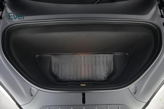 2024 Tesla Model X Long Range