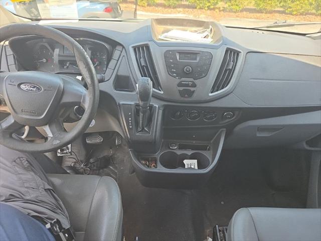 2015 Ford Transit Base