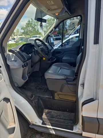 2015 Ford Transit Base