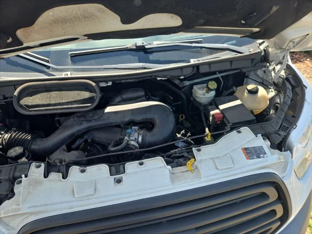 2015 Ford Transit Base