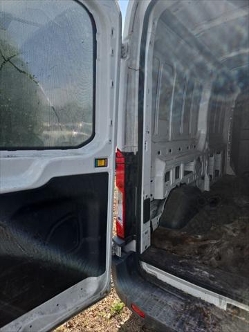 2015 Ford Transit Base