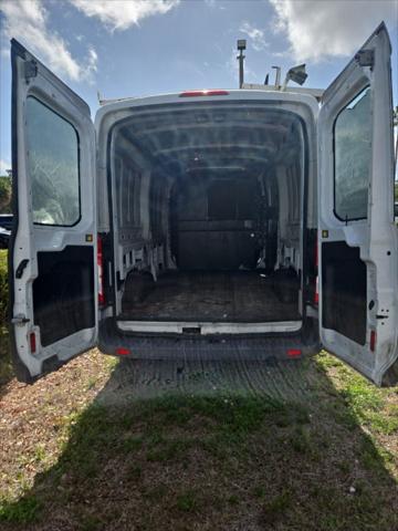 2015 Ford Transit Base