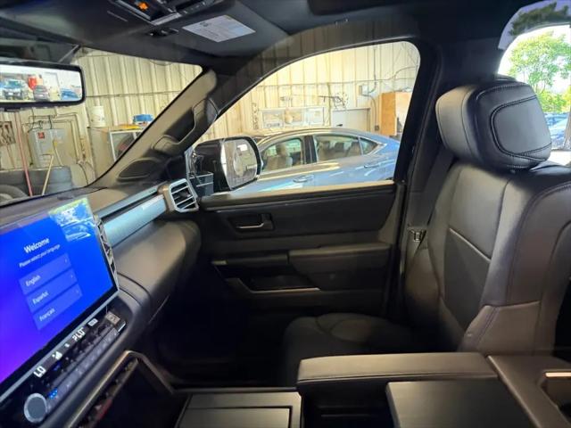 2026 Toyota Tundra Platinum CrewMax 5.5' Bed