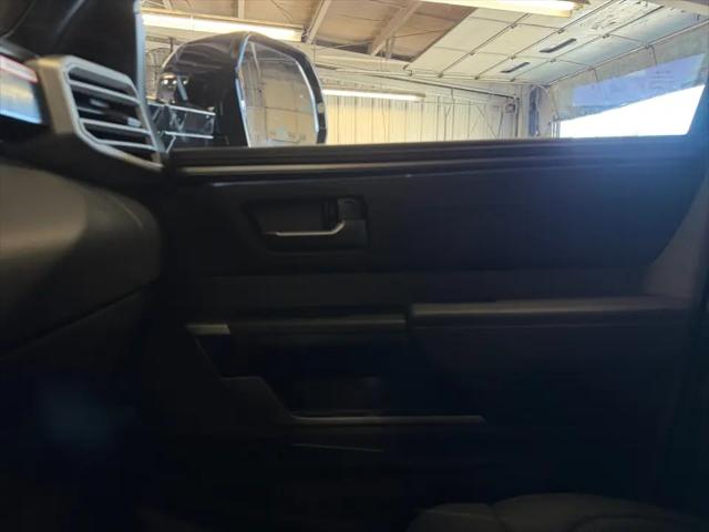 2026 Toyota Tundra Platinum CrewMax 5.5' Bed