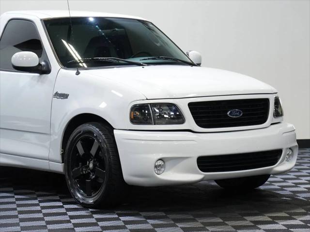 2004 Ford F-150 Lightning