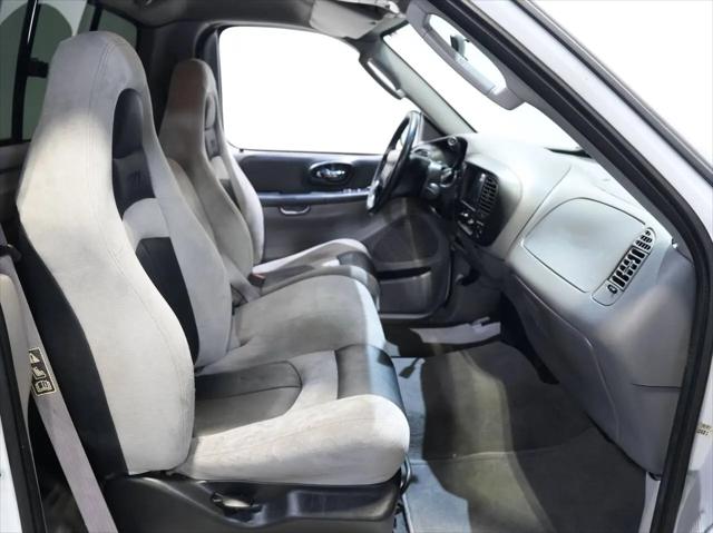 2004 Ford F-150 Lightning