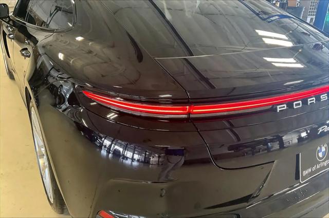 2024 Porsche Panamera 4