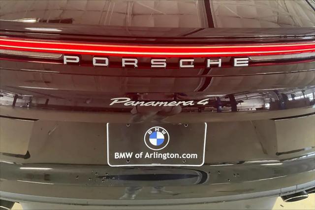 2024 Porsche Panamera 4