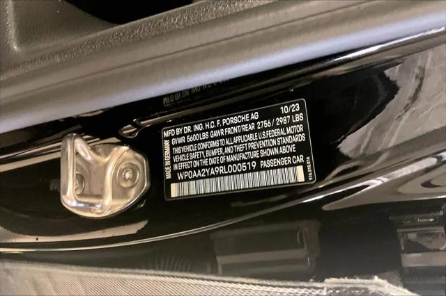 2024 Porsche Panamera 4