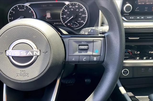 2023 Nissan Rogue SV FWD