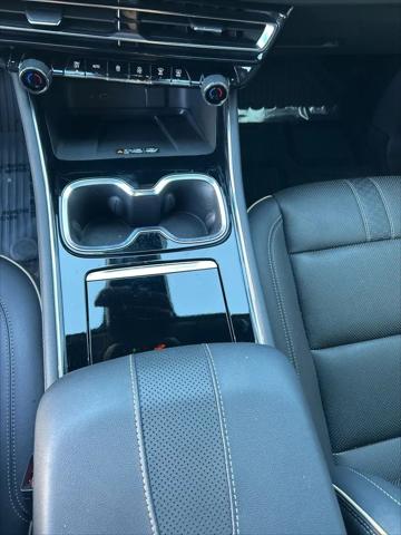 2025 Chevrolet Traverse AWD High Country