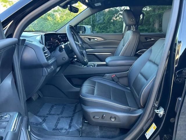 2025 Chevrolet Traverse AWD High Country