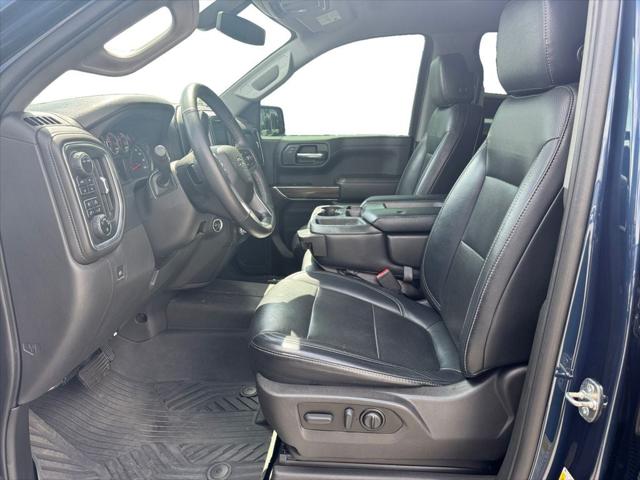 2022 Chevrolet Silverado 1500 4WD Crew Cab Short Bed RST