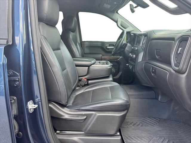 2022 Chevrolet Silverado 1500 4WD Crew Cab Short Bed RST