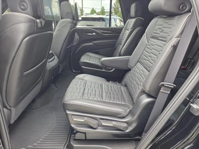 2024 Cadillac Escalade 4WD Sport Platinum