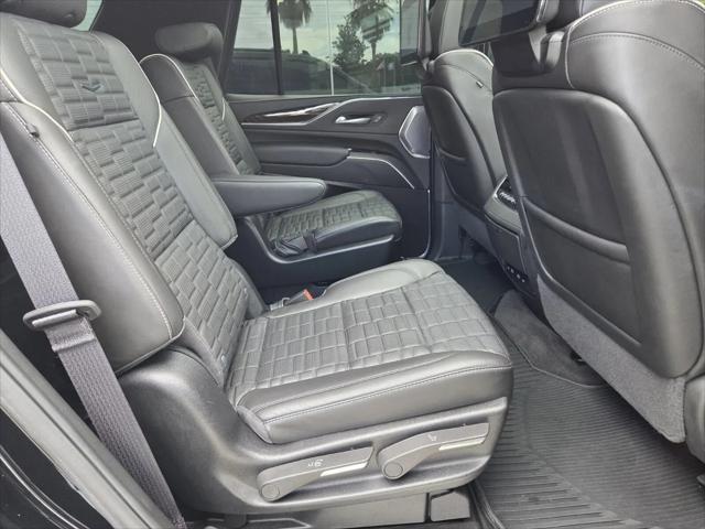 2024 Cadillac Escalade 4WD Sport Platinum