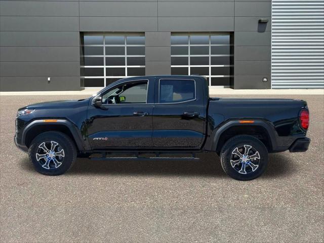 2025 GMC Canyon 4WD AT4