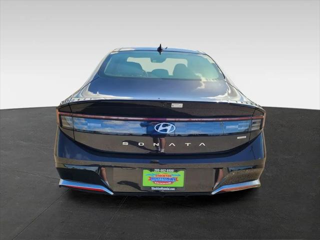 2025 Hyundai Sonata Hybrid Limited