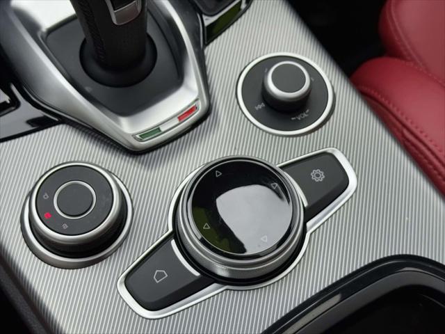 2024 Alfa Romeo Stelvio Veloce AWD
