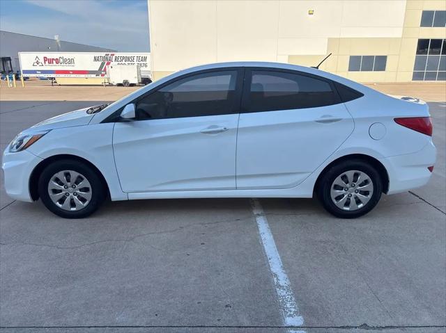 2017 Hyundai Accent SE