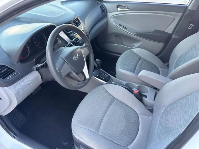 2017 Hyundai Accent SE