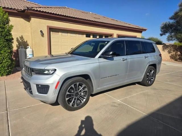 2022 Jeep Grand Cherokee L Overland 4x4