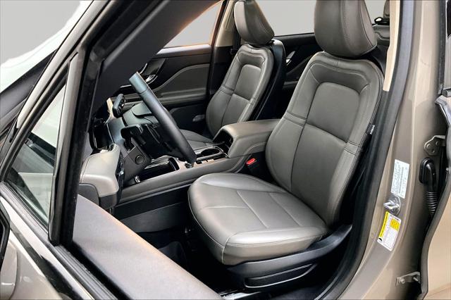 2025 Lincoln Corsair Premiere