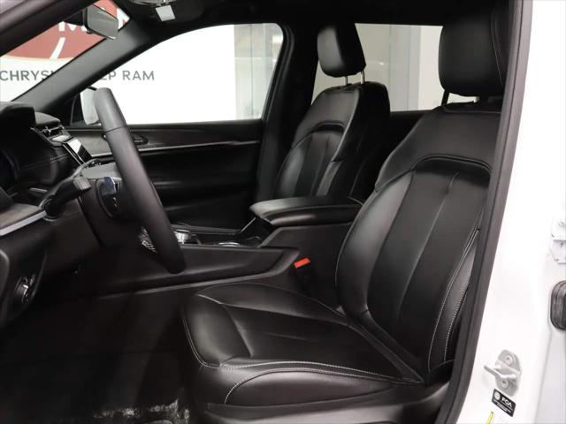 2025 Jeep Grand Cherokee L Limited 4x4